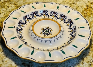 lot 56 image: TABLETOPS ULTIMATES EVERYDAY GALLERY C4226 DEVILED EGG PLATTER 16.5