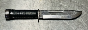 lot 10 image: US - ISSUE WWII CATTARAUGUS 225Q COMMANDO FIGHTING KNIFE