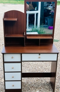 lot 24 image: IKEA Vanity&nbsp30.5x16x55&nbsp