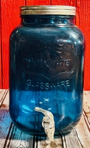 lot 65 image: Vintage Yorkshire Glassware Cobalt Blue Beverage Dispenser