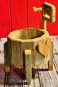 lot 201 image: Hand-Crafted Decorative Wooden Washtub&nbsp11x7&nbsp
