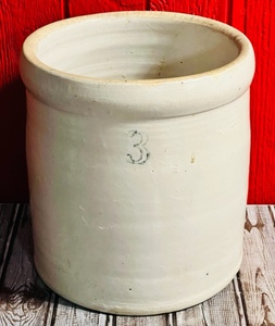 lot 129 image: Vintage 3 Gallon Crock