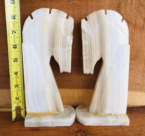 lot 163 image: 8 12 Decorative Marble White Knight Chess Pieces