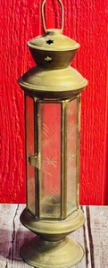 lot 195 image: Vintage 12in. Candle Powered Brass Lamp