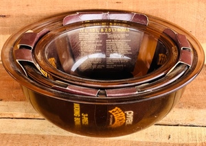 lot 266 image: Pyrex by Corning Fireside 3-Piece Mixing Bowl Set (1L,1.5L,&amp2.5L)