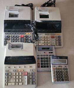 lot 12 image: SHARP 12 DIGIT ELECTRONIC ADDING MACHINES PLUS MORE AS SHOWN.