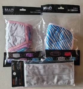 lot 22 image: NEW KIDS SIZE MASKS AS SHOWN.