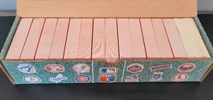 lot 5 image: DONRUSS 1990 BASEBALL PUZZLE AND CARD SET AS SHOWN.