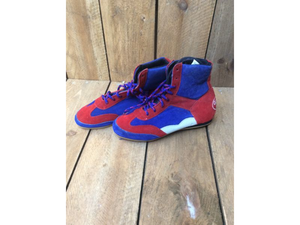 lot 41 image: Green Hill Suede Wrestling Shoes - Mens US Size 4 Rare