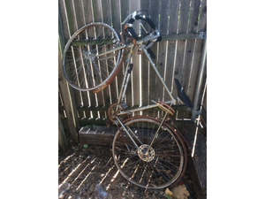 lot 100 image: Vintage Condor Racing Bike