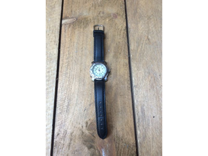 lot 55 image: Victorinox Swiss Army Swiss Made Mens Watch Leather Band  (Untested)