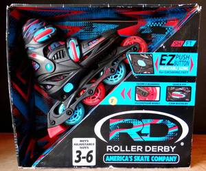 lot 8 image: RD ROLLER DERBY AMERICAS SKATE COMPANY - BOYS SIZE 3-6 NEW IN BOX $$