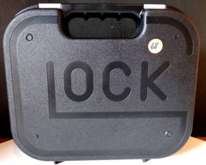 lot 68 image: GLOCK PISTOL GUN CASE WITH ACCESSORIES AS SHOWN