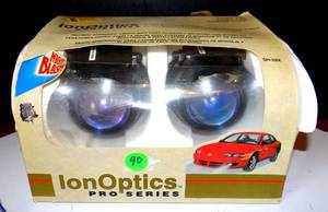 lot 90 image: ION OPTICS PRO SERIES HALOGEN FOG LIGHTS