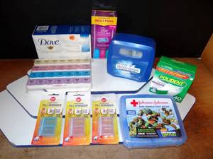 lot 115 image: PERSONAL CARE LOT OF NEW ITEMS AS SHOWN