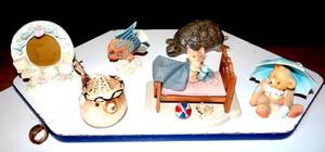lot 254 image: KNICK KNACK ASSORTMENT AS SHOWN