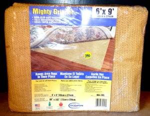 lot 290 image: New Mighty Gripper Non Slip Rug Pad Gripper Pad 6 X 9