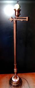 lot 309 image: BEAUTIFUL FULLY WORKING BRASS FINISH FLOOR LAMP (NO SHADE) WORKS - 50  TALL
