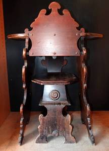 lot 311 image: INCREDIBLE HAND CARVED WOODEN DESK (VANITY) WITH CHAIR $$$
