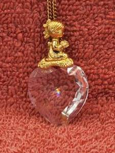 lot 8 image: Precious Moments Prism necklace