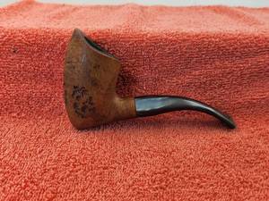 lot 70 image: Vintage Estate tobacco smoking pipe -