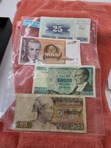 lot 170 image: Selection of Foreign Paper money