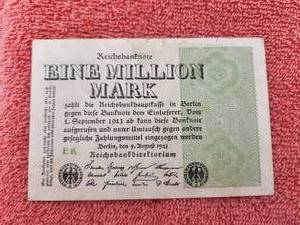 lot 58 image: 1923 German bank note - Eine Million Mark