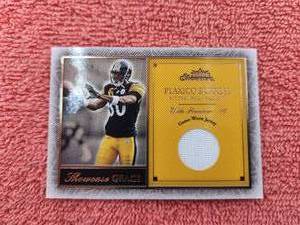lot 65 image: 2004 Fleer Showcase Plaxico Burress Game Worn Jersey card