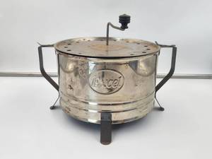 lot 111 image: Vintage Excel electric popcorn maker
