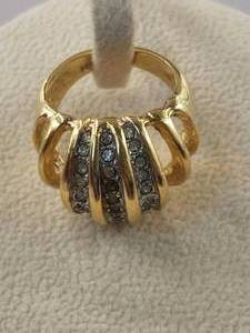 lot 161 image: Very nice 14Kt gold cocktail ring