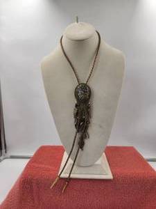 lot 147 image: Very nice Bolo - necklace