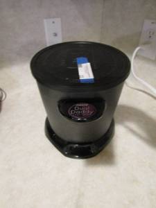 lot 33 image: Presto dual daddy deep fryer NEW
