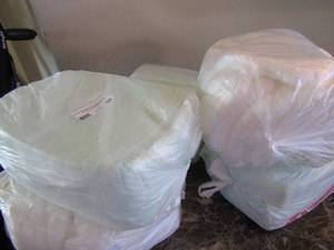 lot 38 image: 3 bag of new bed pads   &  2 adult large diapers