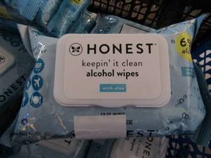 lot 49 image: Over 10 packs of new Honest Alcohol wipes
