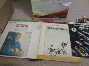 lot 84 image: Lot of records x 15 records Little Richard, Willie Nelson and more