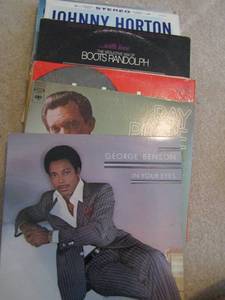 lot 85 image: Lot of records x 15 records Nat King Cole, Ray price and more