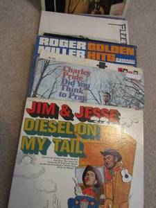 lot 93 image: Lot of records x 15 Roy Acuff, Charlie Pride and more