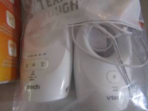 lot 109 image: Vetch baby monitor used but like new