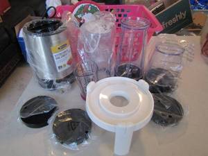 lot 149 image: Belle nutrition blender all pieces included