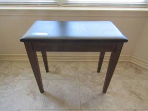 lot 212 image: Like new black piano bench