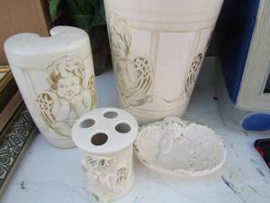 lot 276 image: Jubilee cherubs bathroom set- toothbrush holder, soap dish, trash can toilet brush holder