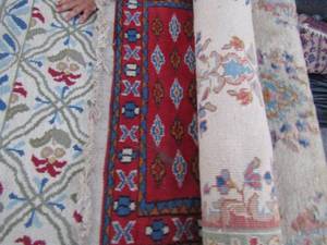 lot 61 image: Three national Eaahnikon handmade Greek rugs from Athens- Green 31x24, Tan 46x25, red 23x19