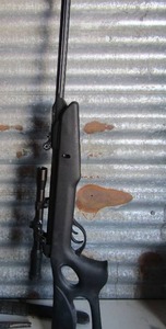 lot 114 image: Recon G2 whisper .177 caliber break Barrel single shot pellet gun and 3 new cans of pellets