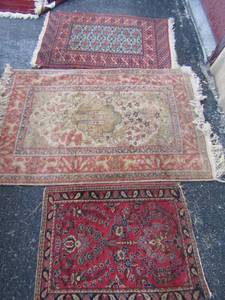 lot 19 image: 3 ORIENTAL RUGS -RED & BLUE  43 X 28  TAN  54 X 35  MAROON & BROWN 30 X 22