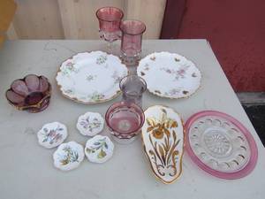 lot 23 image: 4 little tea plates, Bubbled Red dishes- 1 plate. Sherbet, Wine glass,  2 LIMOGE floral dcor plates