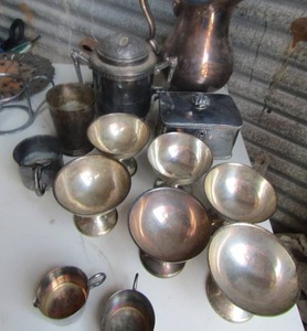 lot 155 image: Silver plated lot- 6 goblets, pitcher, lidded candy dish, creamer sugar