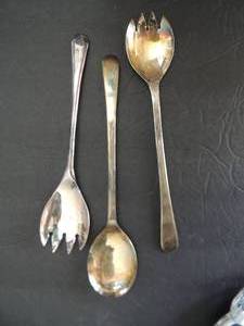 lot 217 image: Salad forks x 2, salad spoon x 1, Sheffield England silver plated