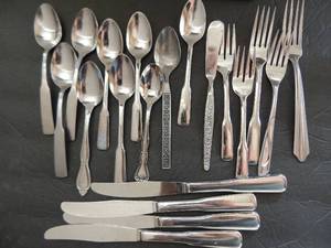 lot 209 image: Stainless flatwear- spoons, forks, and knives