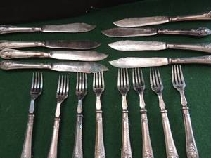lot 188 image: Silverware set -8 forks & 8 knifes marked EPA-HA-EA-FA (Harry, Edward Frank Atkin) 926 gms.