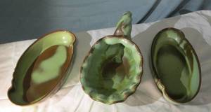 lot 3 image: Frankhoma serving dishes